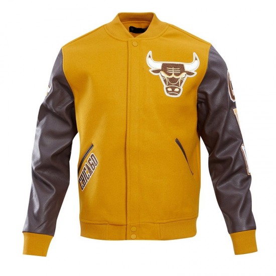 Men's Chicago Bulls Classic Wool Varsity Jacket